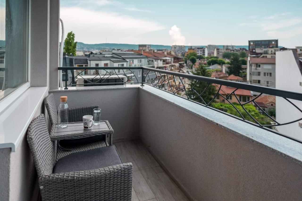 Turquoise By Rv Apartments Varna Esterno foto